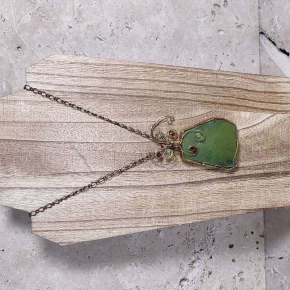 Copper/Brass Wire Wrapped Stone Pendant - Picture 1 of 6